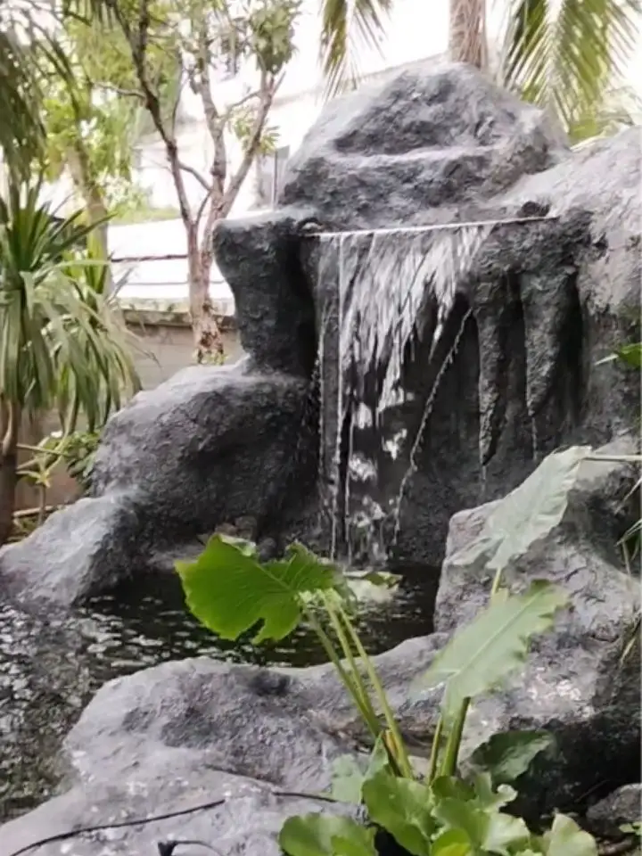 น้ำตกจำลอง (2)